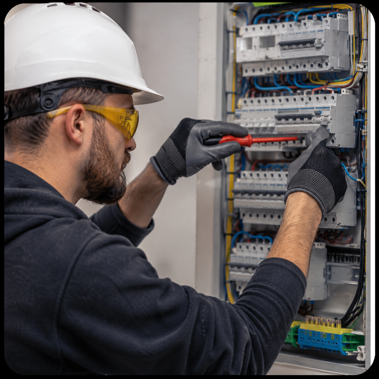 Electrical Repairs in Riyadh | QuickFixKSA